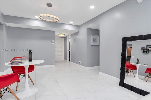 3300 Spanish Moss Terrace 106, Lauderhill, FL 33319