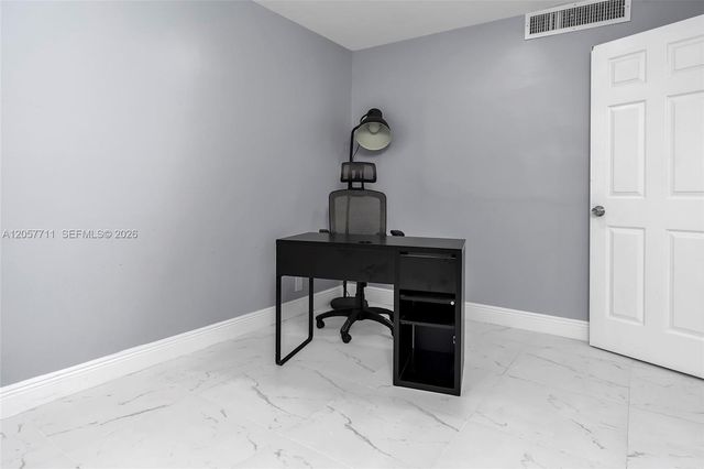 3300 Spanish Moss Terrace 106, Lauderhill, FL 33319