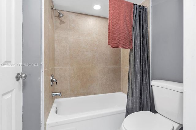 3300 Spanish Moss Terrace 106, Lauderhill, FL 33319