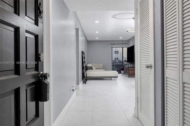 3300 Spanish Moss Terrace 106, Lauderhill, FL 33319