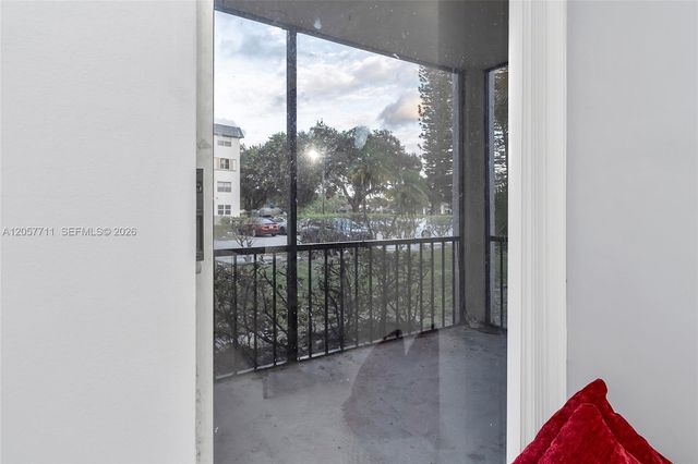 3300 Spanish Moss Terrace 106, Lauderhill, FL 33319