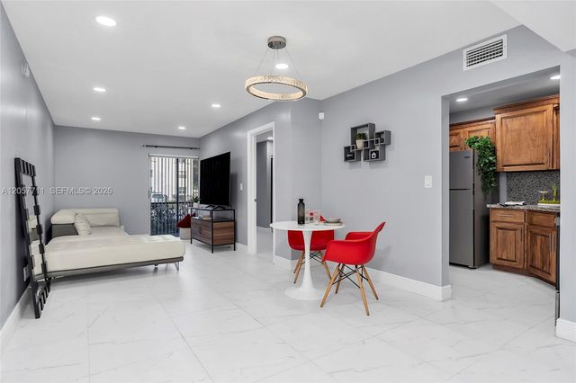 3300 Spanish Moss Terrace 106, Lauderhill, FL 33319