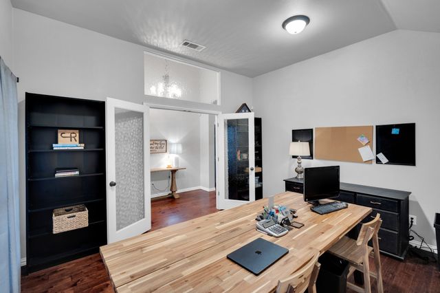 1121 Meghann Lane, Waxahachie, TX 75167