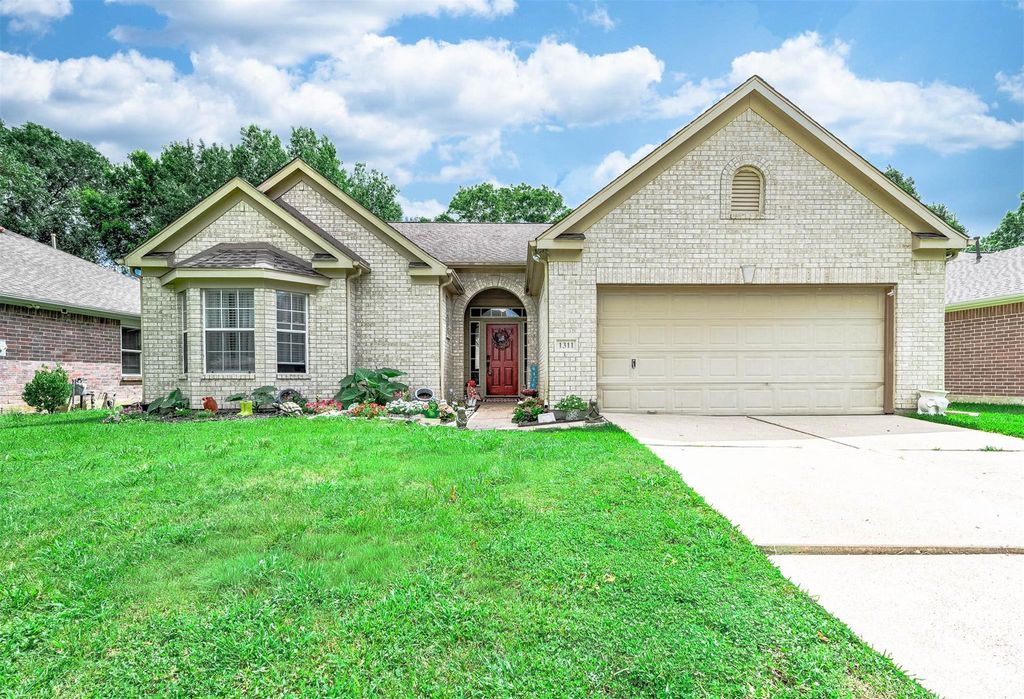 1311 Shadow Mountain Drive, Katy, TX 77450