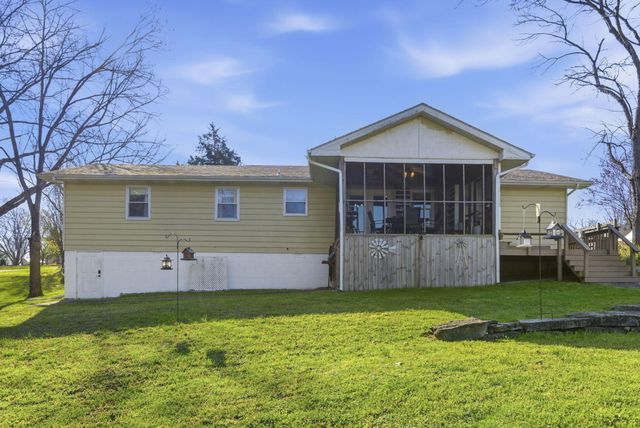 252 Groton Street, Hollister, MO 65672