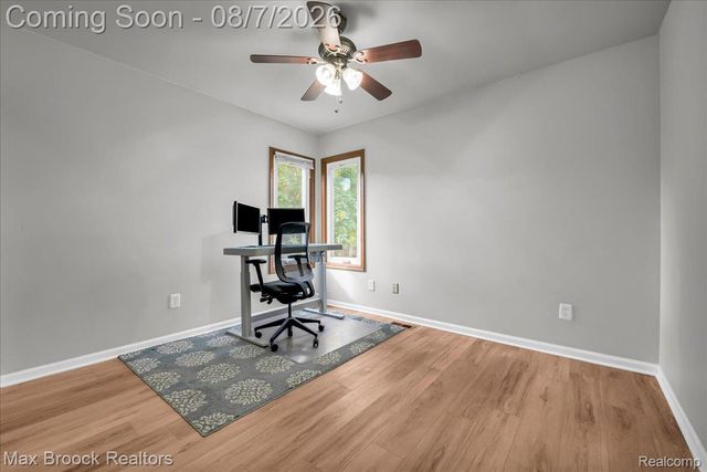 1025 Otter Avenue, Waterford Charter Township, MI 48328