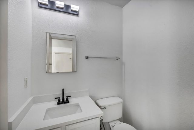 2400 Byfield DR, Cedar Park, TX 78613