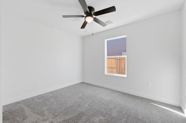 604 Briarbrook Ln, Park City, KS 67147