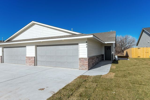 604 Briarbrook Ln, Park City, KS 67147