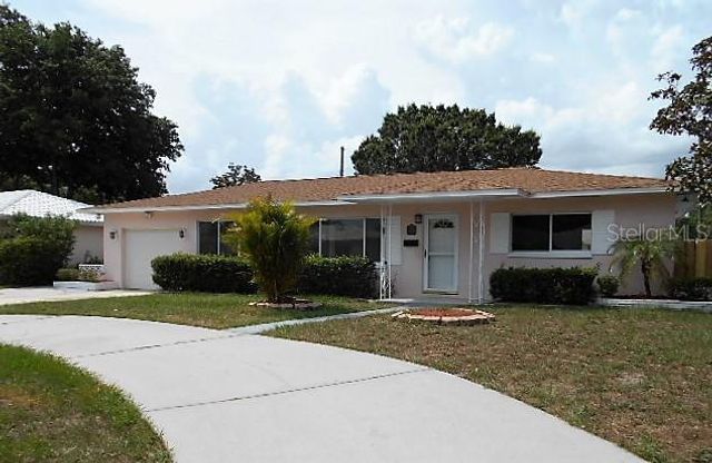 4201 BENSON AVENUE N, St Petersburg, FL 33713