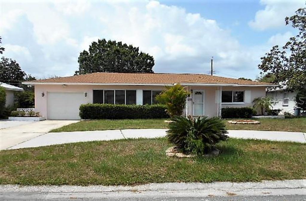 4201 BENSON AVENUE N, St Petersburg, FL 33713