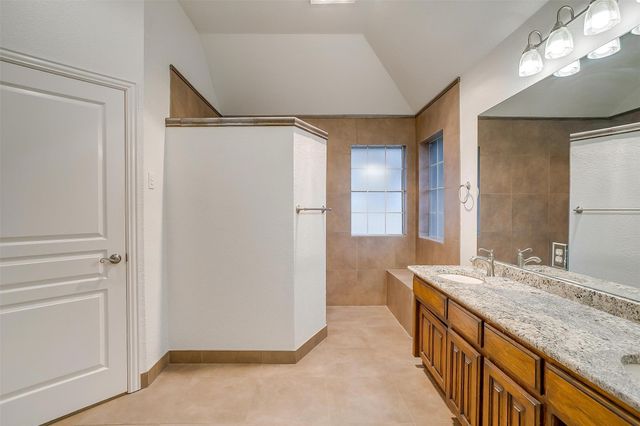 11624 Virginia Way Court, Fort Worth, TX 76008