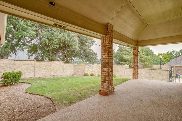 11624 Virginia Way Court, Fort Worth, TX 76008