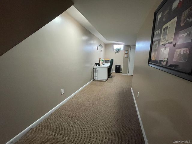 1 Sea Court Lane, Port Jefferson, NY 11777