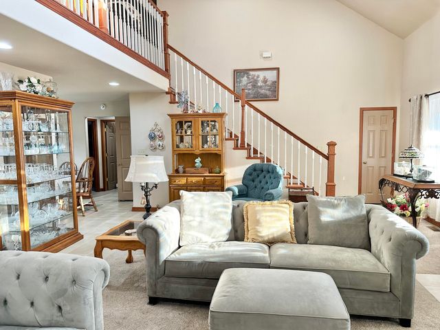 380 S Hartford Avenue, Bolivar, MO 65613