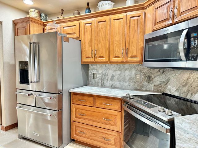 380 S Hartford Avenue, Bolivar, MO 65613