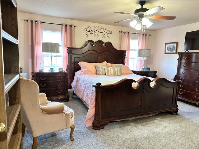 380 S Hartford Avenue, Bolivar, MO 65613