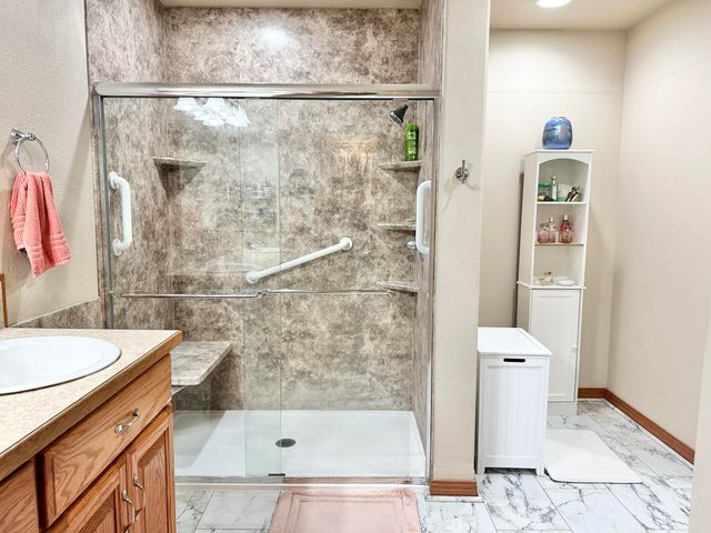 380 S Hartford Avenue, Bolivar, MO 65613