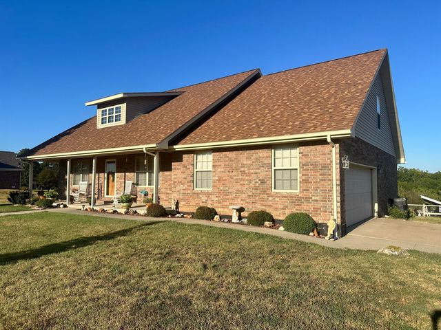 380 S Hartford Avenue, Bolivar, MO 65613