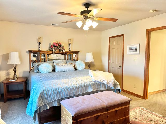 380 S Hartford Avenue, Bolivar, MO 65613