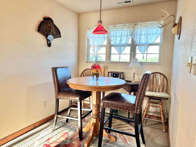 380 S Hartford Avenue, Bolivar, MO 65613