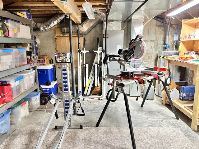 380 S Hartford Avenue, Bolivar, MO 65613