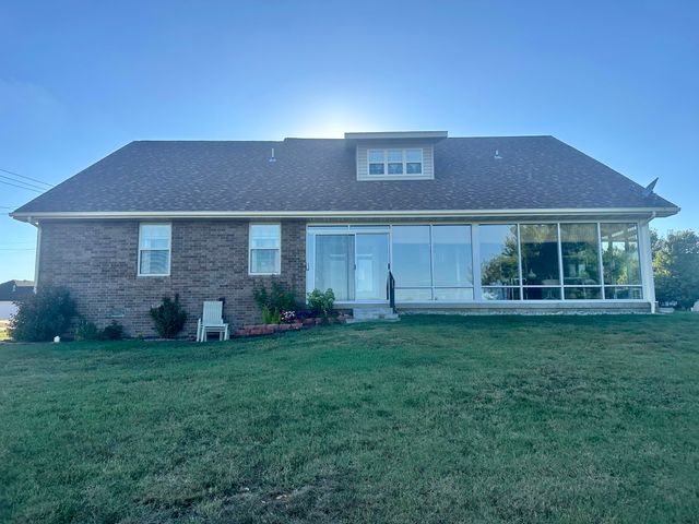 380 S Hartford Avenue, Bolivar, MO 65613