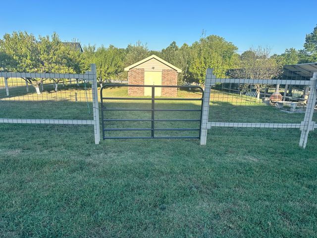 380 S Hartford Avenue, Bolivar, MO 65613