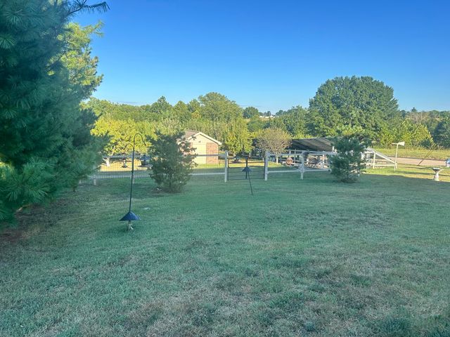 380 S Hartford Avenue, Bolivar, MO 65613