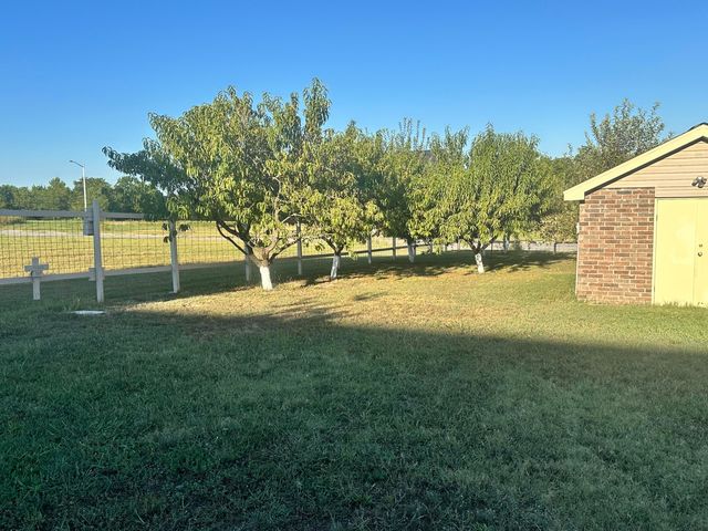 380 S Hartford Avenue, Bolivar, MO 65613