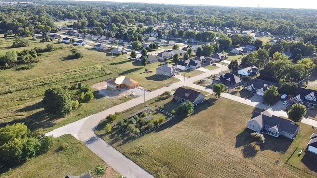 380 S Hartford Avenue, Bolivar, MO 65613