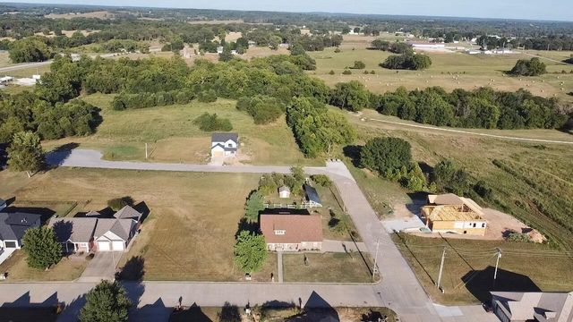 380 S Hartford Avenue, Bolivar, MO 65613