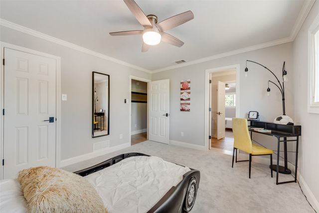 6902 Deloache Avenue, Dallas, TX 75225
