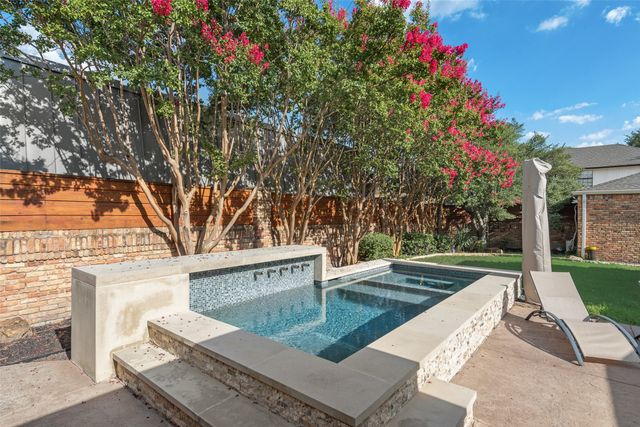 6902 Deloache Avenue, Dallas, TX 75225