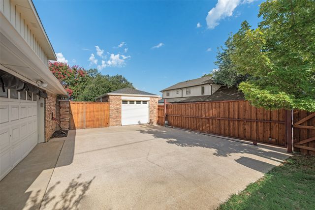 6902 Deloache Avenue, Dallas, TX 75225