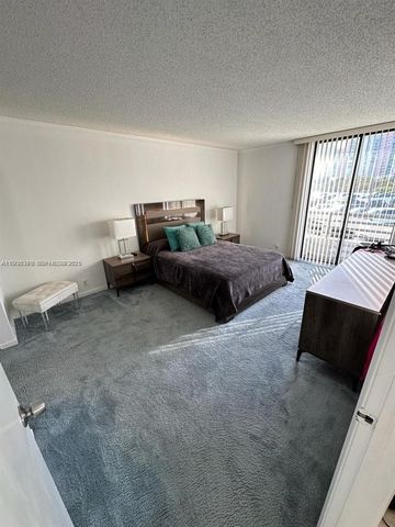 3300 NE 191st Street 518, Aventura, FL 33180
