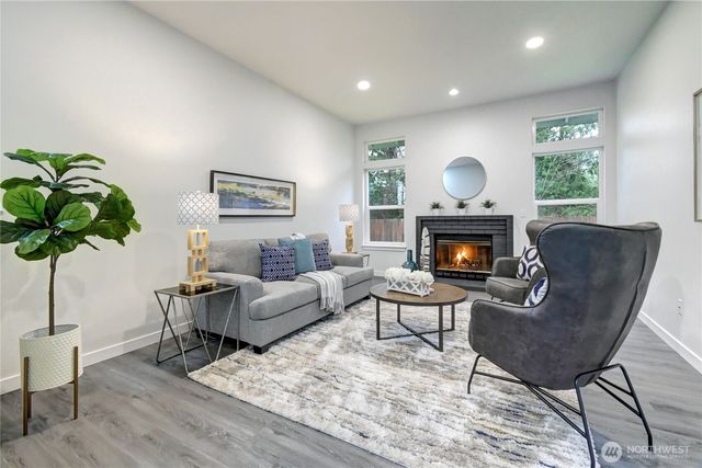 8223 27th Place NE, Lake Stevens, WA 98258