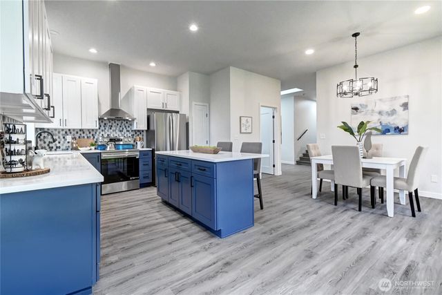8223 27th Place NE, Lake Stevens, WA 98258