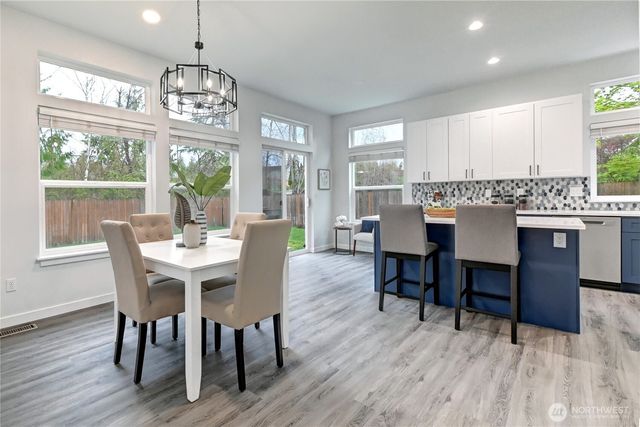 8223 27th Place NE, Lake Stevens, WA 98258