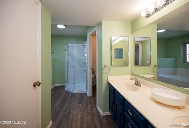 8984 N Eaglestone Loop, Tucson, AZ 85742