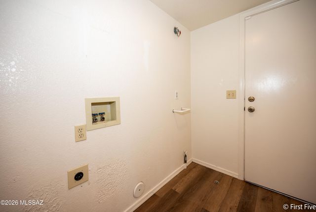 8984 N Eaglestone Loop, Tucson, AZ 85742