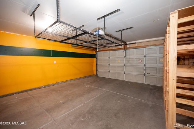 8984 N Eaglestone Loop, Tucson, AZ 85742