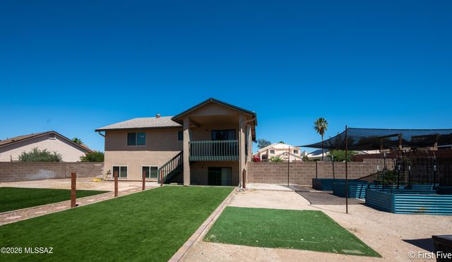 8984 N Eaglestone Loop, Tucson, AZ 85742