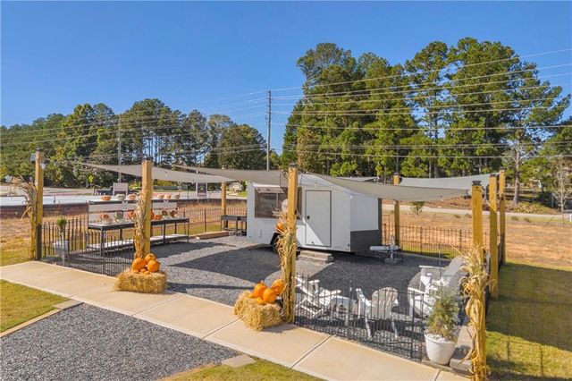 969 Hilltop Park Court, Dacula, GA 30019