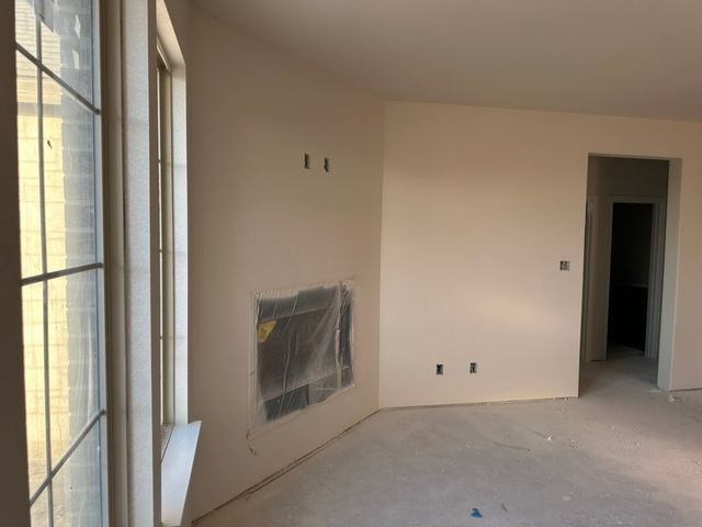 2466 Blackjack Oak Road, Oak Ridge, TX 75161