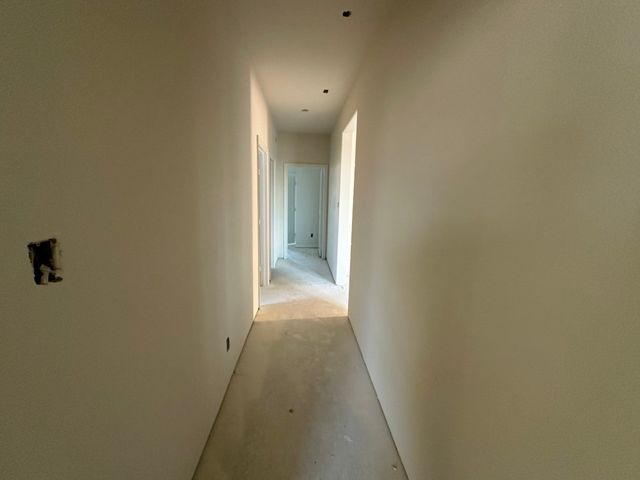 2466 Blackjack Oak Road, Oak Ridge, TX 75161