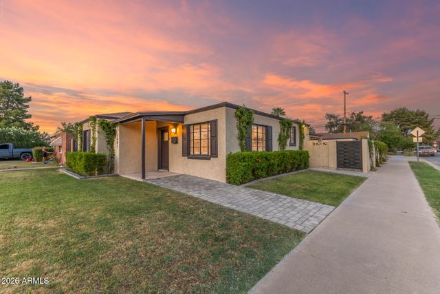 2001 N LAUREL Avenue, Phoenix, AZ 85007