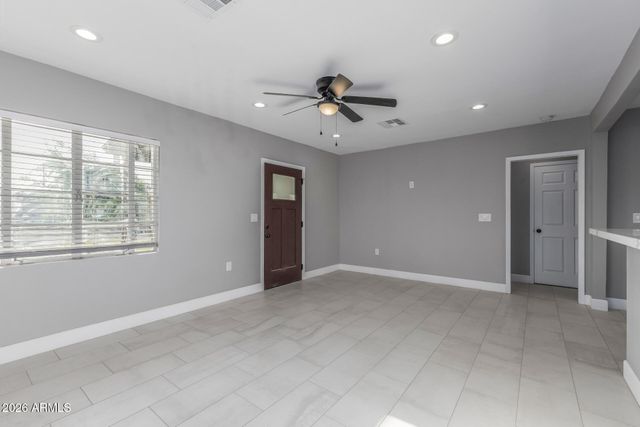 2001 N LAUREL Avenue, Phoenix, AZ 85007