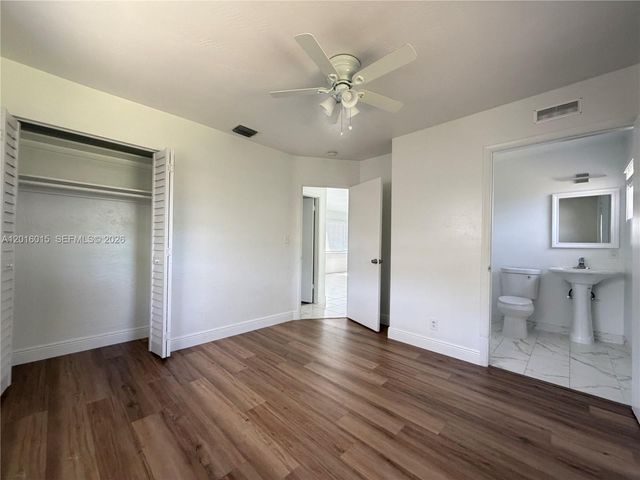 1740 SW 47th Ave, Fort Lauderdale, FL 33317