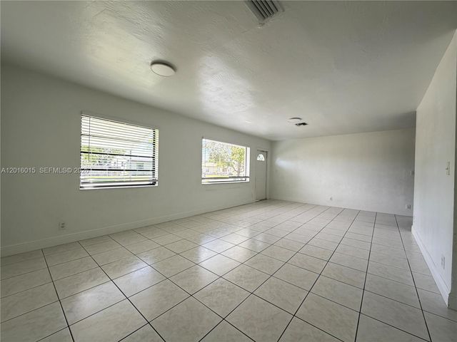 1740 SW 47th Ave, Fort Lauderdale, FL 33317